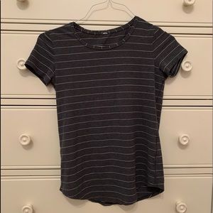 Lululemon top